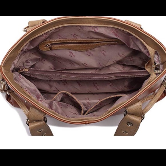 Nwt Smooth Wax Leather Purse - Picture 3 of 6